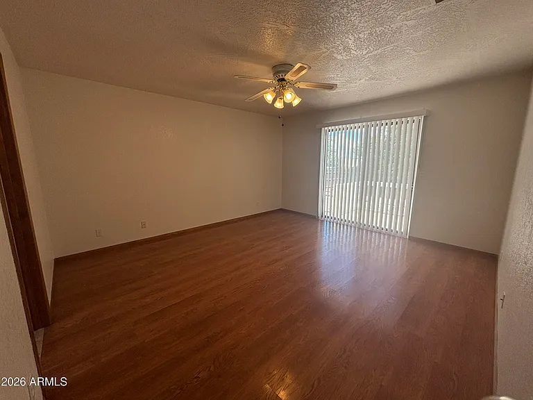 1461 W Foy Dr — Photo 8