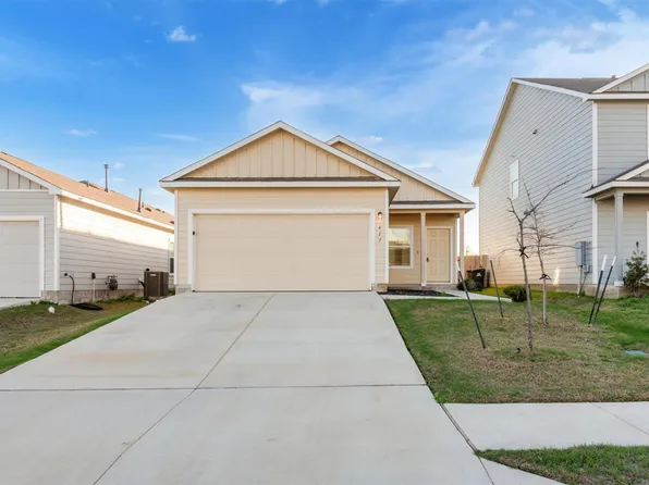 417 Soapstone Pass, Maxwell, TX 78656