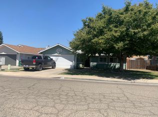 1120 N Patsy Dr, Porterville, CA 93257