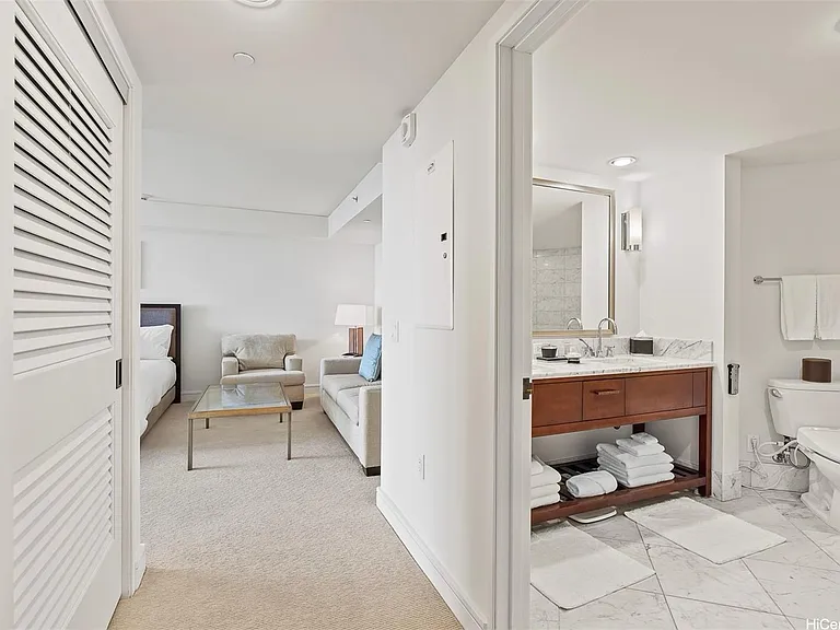 223 Saratoga Rd #1007 — Photo 10