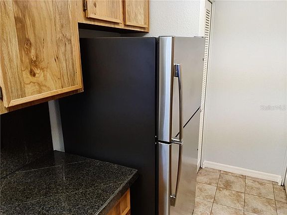 5th image of 4005 Angel Oak Ct APT 203