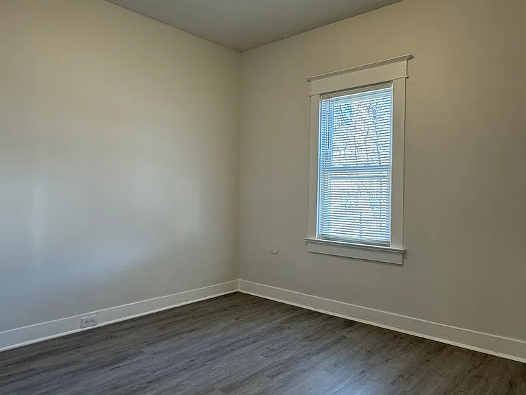 4003 W Muhammad Ali Blvd — Photo 8