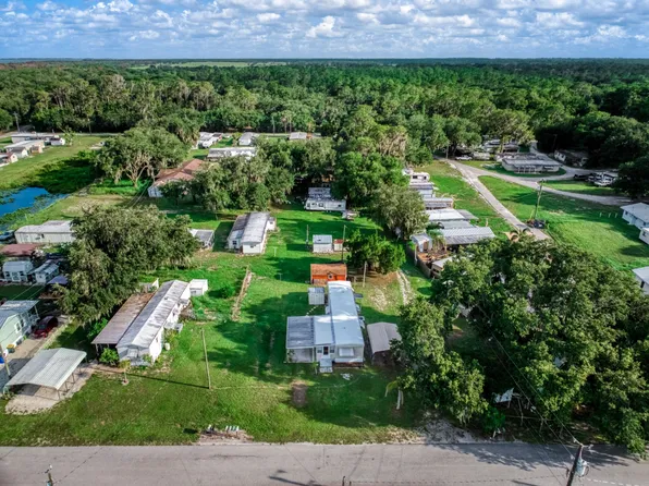 24 Crepe Myrtle St, Lake Placid, FL 33852
