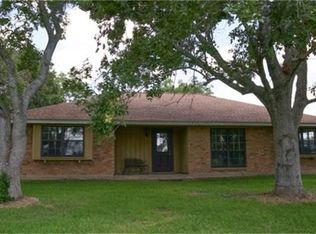 20043 County Road 48, Rosharon, TX 77583