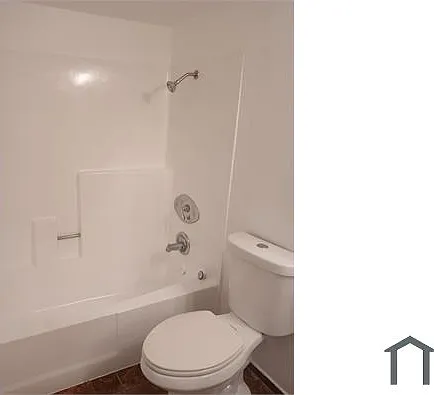 2 bed, 900 sqft, $1,950 — Photo 3