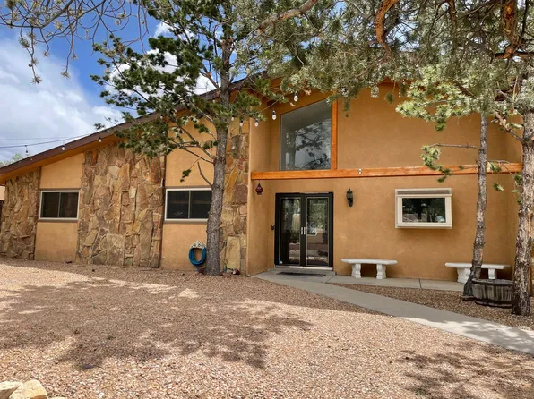 912 Cuatro Cerros Trl SE, Albuquerque, NM 87123