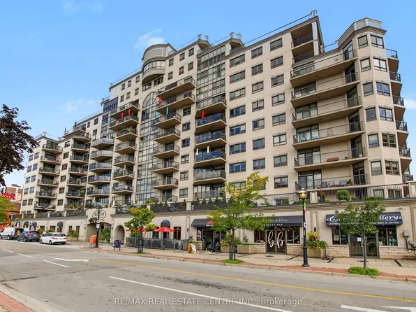 399 Elizabeth St #903, Burlington, ON L7R 0A4