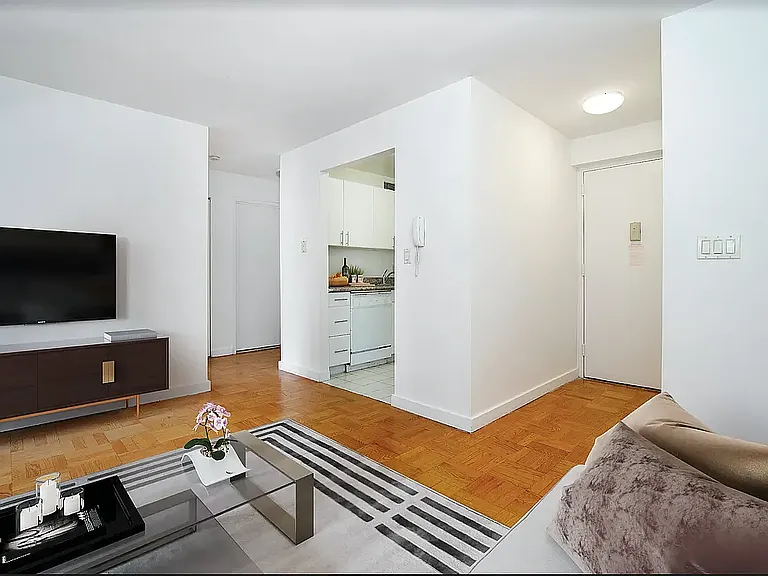 227 Mulberry St #6B — Photo 3
