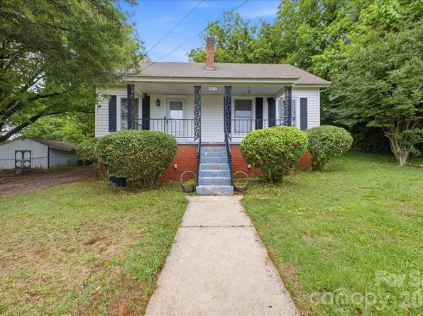 8512-8516 8520 Colgate Cir, Charlotte, NC 28214