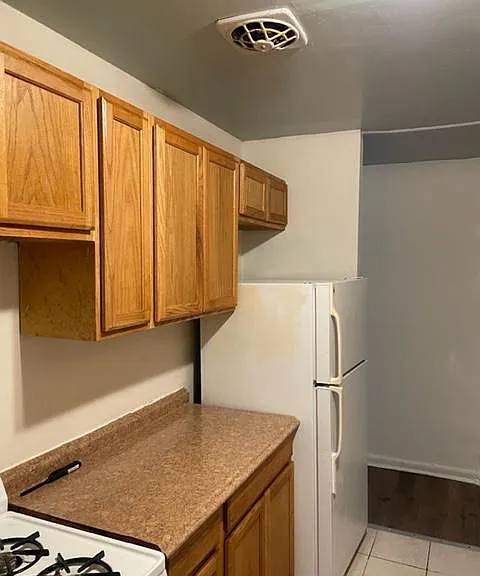 5603 The Alameda #C — Photo 14