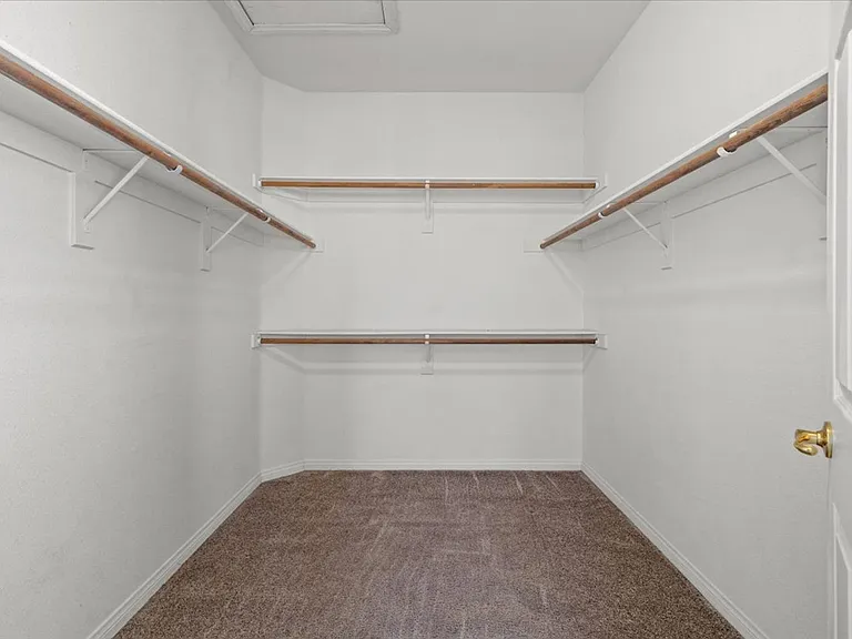 326 Blackstone River Ave — Photo 20