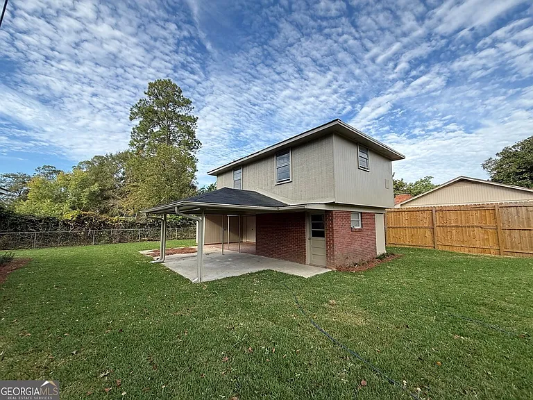 412 Roberson St — Photo 42