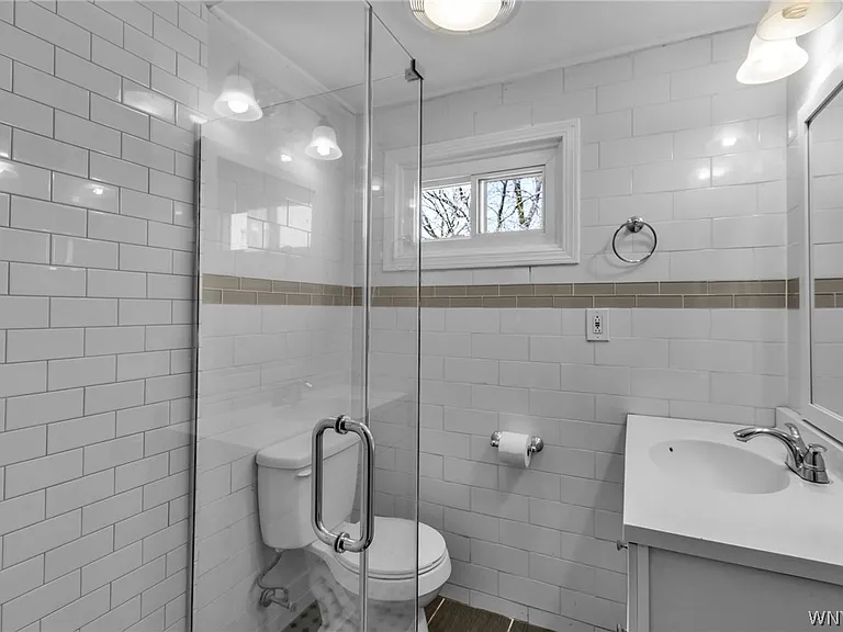 4098 Bailey Ave — Photo 25