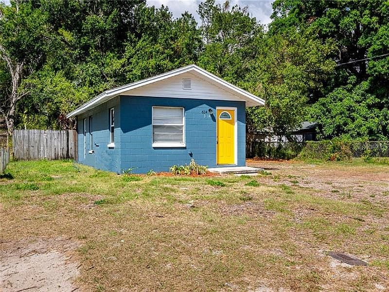 1st image of 3614 E Louisiana Ave
