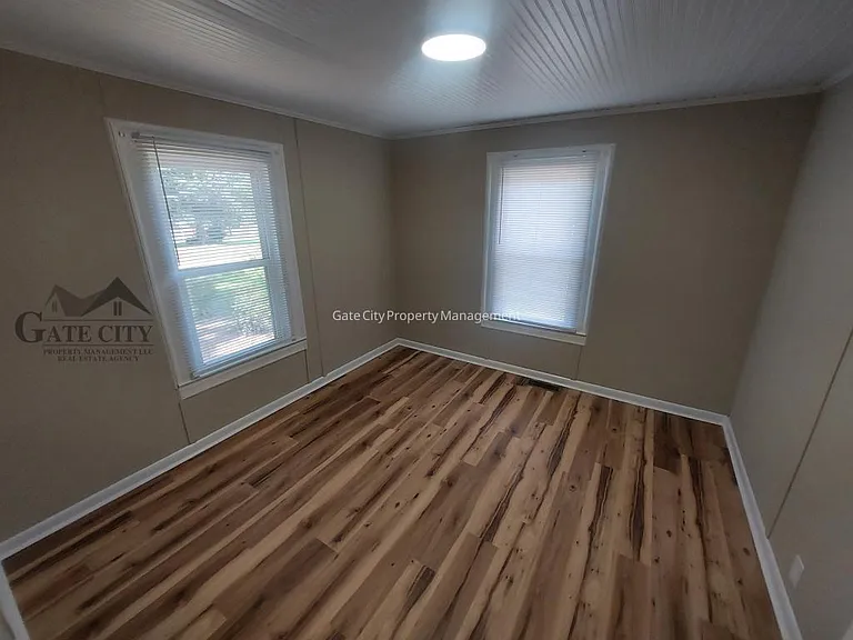 901 Old Thomasville Rd — Photo 9