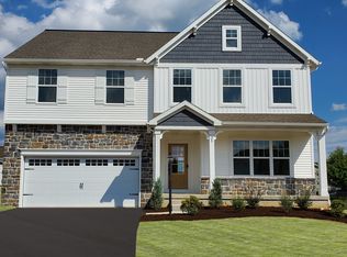 23 Keswick Ln, Carlisle, PA 17015