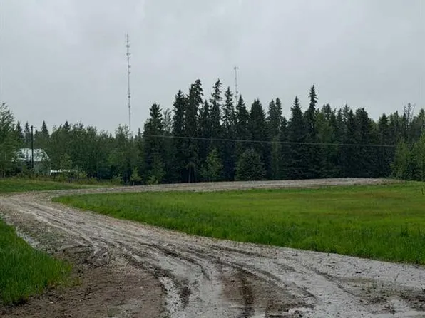 522 Clearwater Estates Cres, Rural County, AB T4T 2A2
