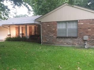 9830 Pine Lake Dr, Houston, TX 77055