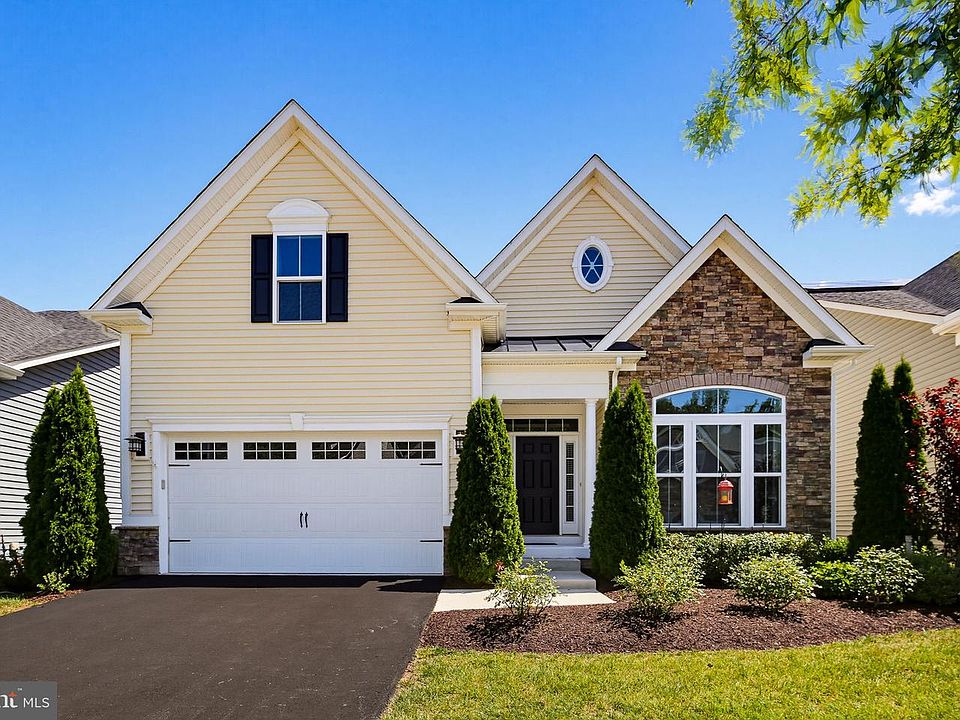 1st image of 1482 Catbriar Way