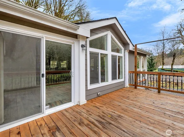 1955 Abernathy Creek Road, Longview, WA 98632