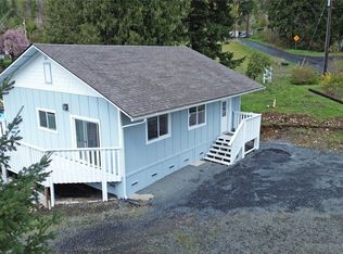 113 Leroy Rd, Sandy, WA 98377