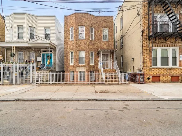 1729 Melville Street, Bronx, NY 10460
