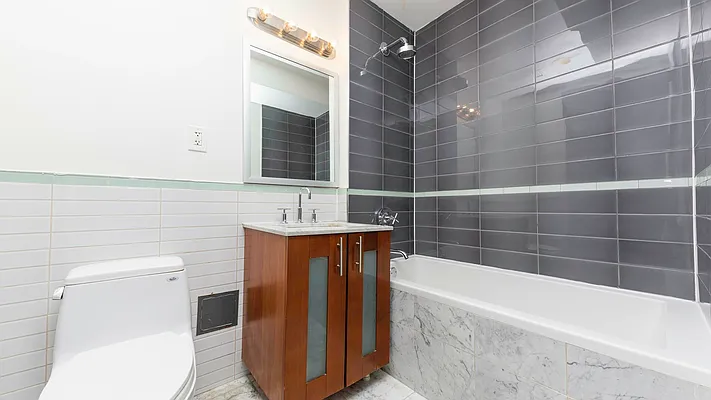 Rented by Nooklyn NYC LLC | media 29