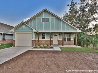 1007 E Edwards St, Edmond, OK 73034