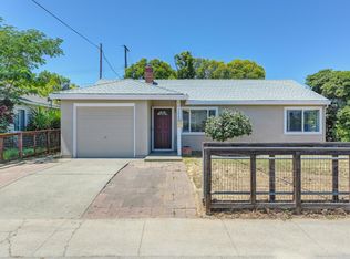 5230 Standish Rd, Sacramento, CA 95820