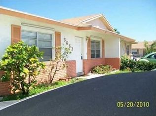 3862 Van Cott Cir, West Palm Beach, FL 33403