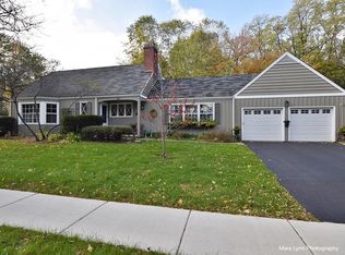 226 S River Ln, Geneva, IL