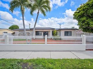10320 SW 38th Ter, Miami, FL 33165