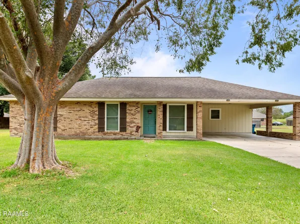 111 Cajun St, Broussard, LA 70518