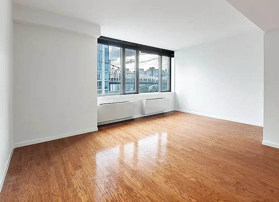 Rented by Warburg | media 6