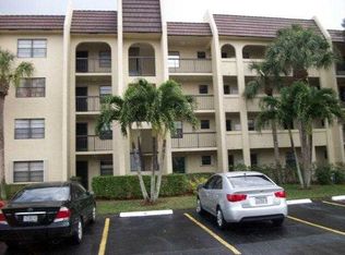 140 Lake Nancy Ln APT 109, Royal Palm Beach, FL 33411