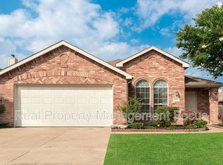 1004 Trickham Dr, Forney, TX 75126