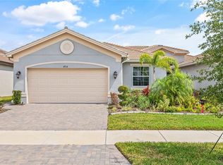 4914 Sienna Isles Ave, Wimauma, FL 33598