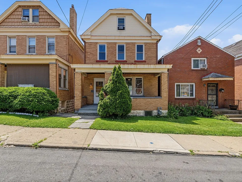 135 Saint Joseph St