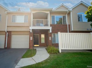 23010 Fairlane Blvd, Trenton, MI