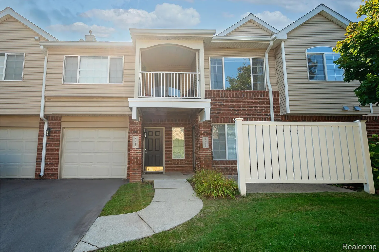 23010 Fairlane Blvd photo 1