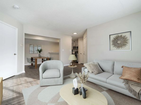 1890 N Lennox St #1740-14A