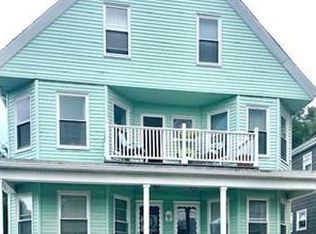 31 Thornton St #33, Winthrop, MA 02152