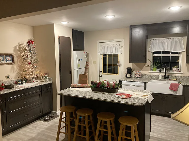 737 Highridge Rd — Photo 25