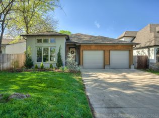 1022 E 38th Pl, Tulsa, OK 74105