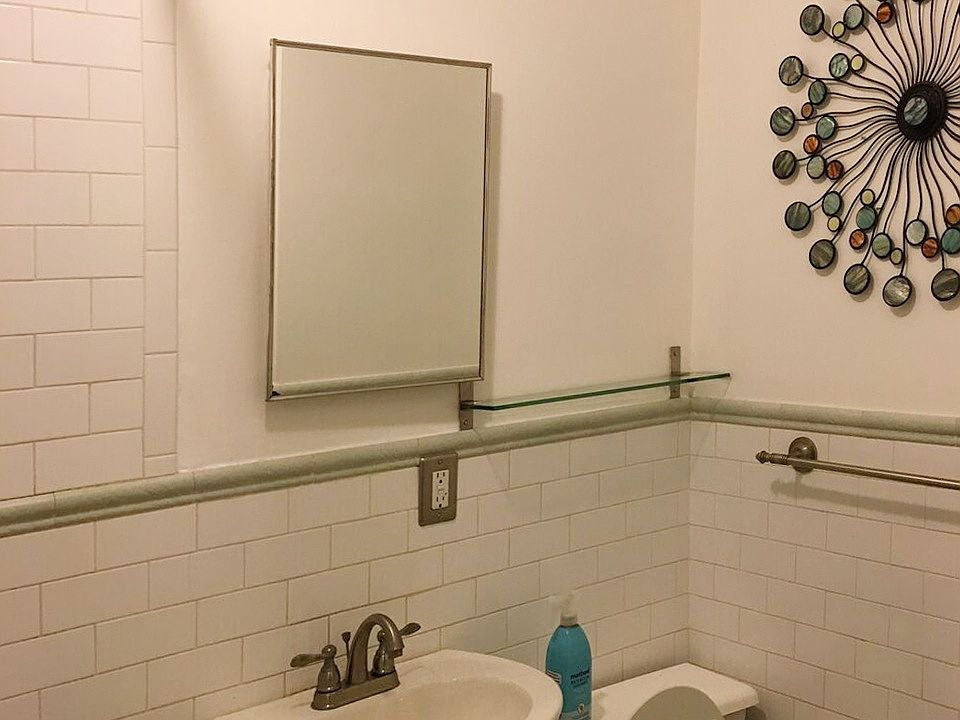 1st image of 155 W 9th St #Floor1