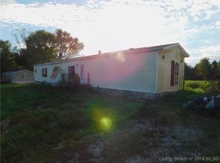 3730 E Locust Creek Dr, Palmyra, IN 47164