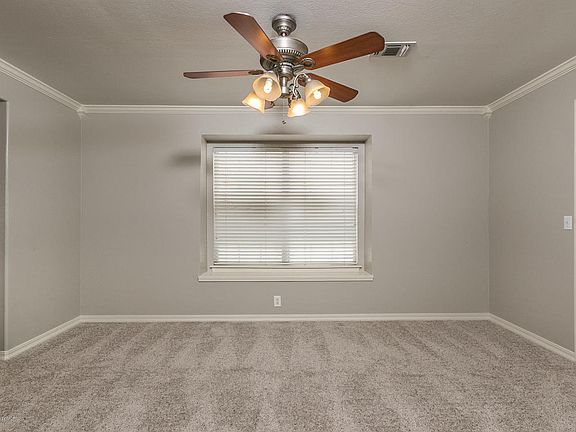5th image of 2504 Stardust Ln