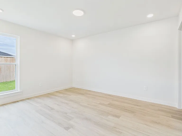 8911 Hockley St — Photo 18