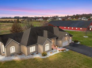 334 Rolling Ln, Abbottstown, PA 17301