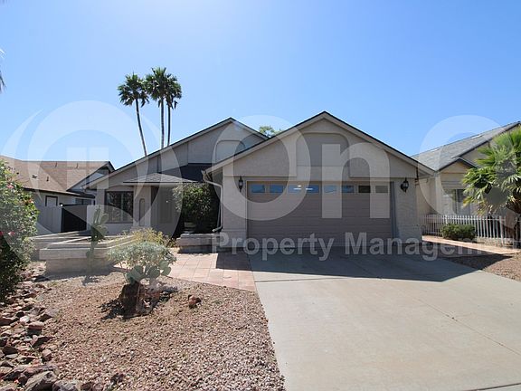 2nd image of 1118 N 87th St
